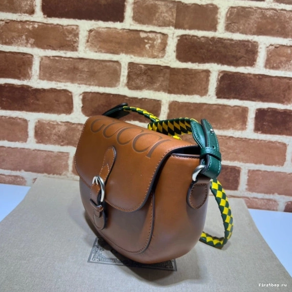 First bag ru with bag Gucci shoulder logo Small 0819